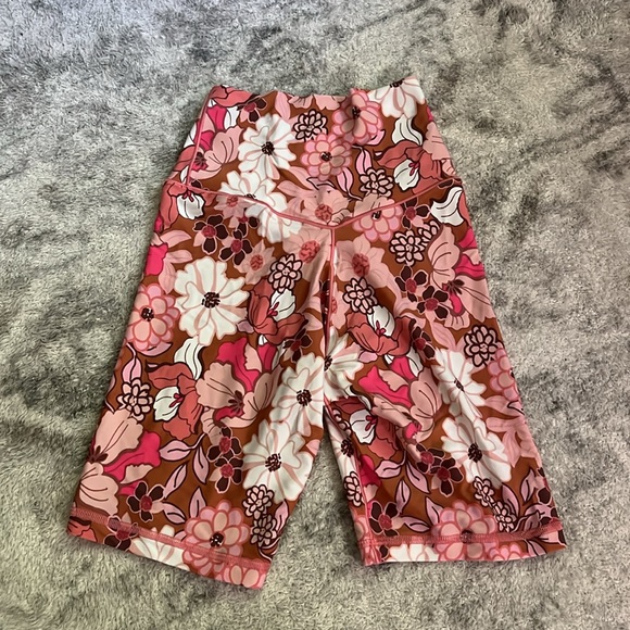 Aerie workout set - Picture 5 of 5